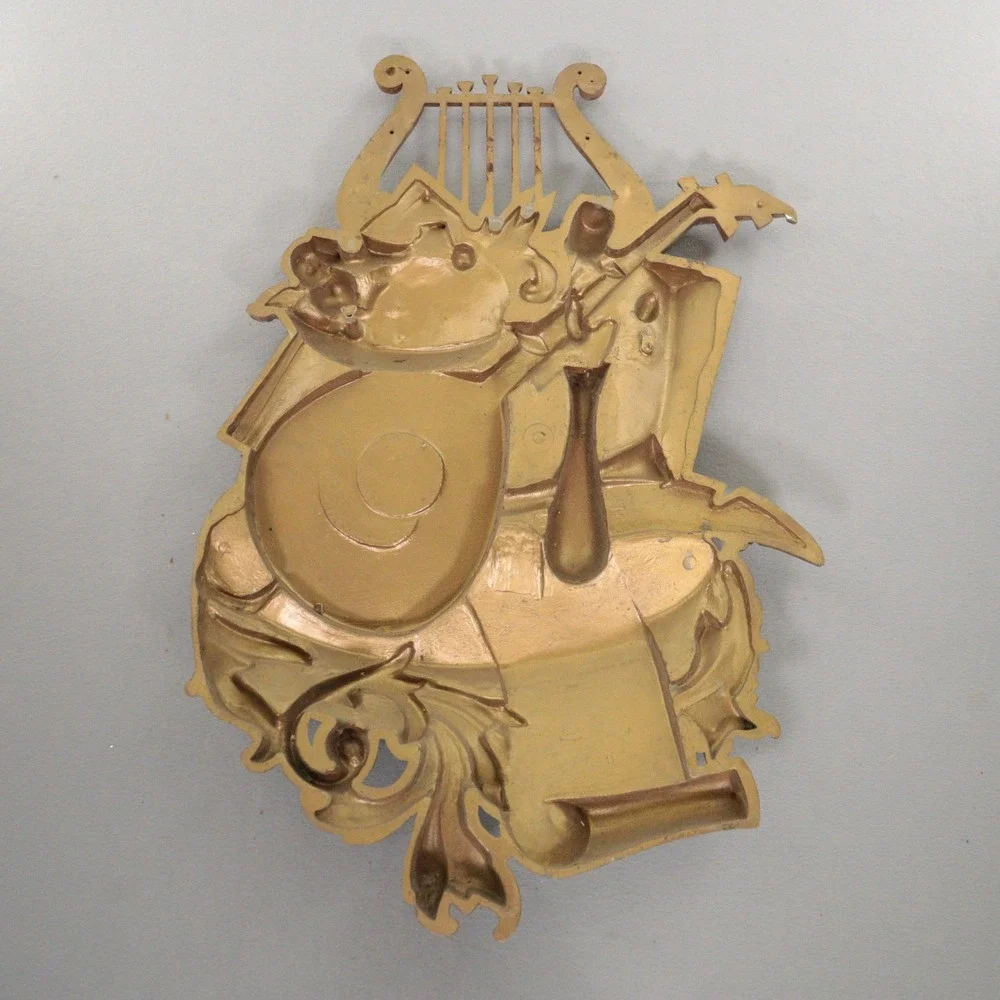 Vintage Syroco Decor Musical Wall Plaque 3D Relief Lute Lyre Sheet Music Gold